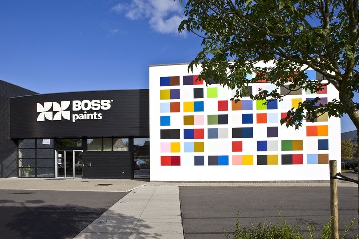 boss paints gebouw